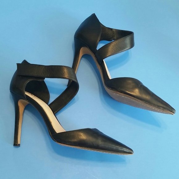 Vince Camuto Carlotte Asymmetrical Stiletto Heels EUC sz 7 - Picture 2 of 12